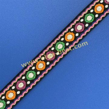 134600 Embroidered metal trim